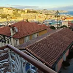 Vista Porto *
